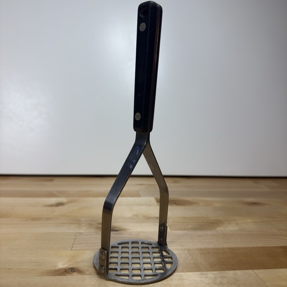 flint and tinder Other - Vtge Flint Stainless Steel 9.25" Hand Potato Masher Sturdy Composite Handle USA